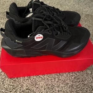 Men's Black New Balance Shoes